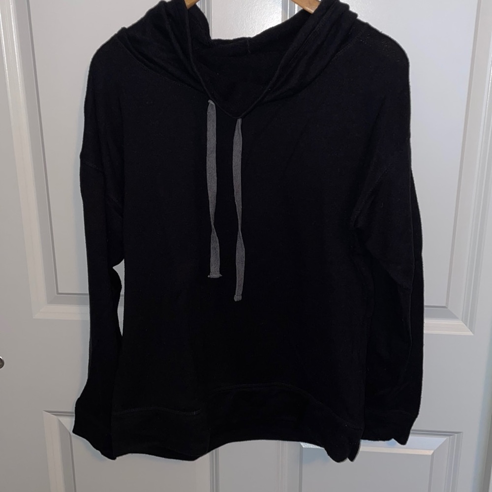 Old Navy sweatshirt